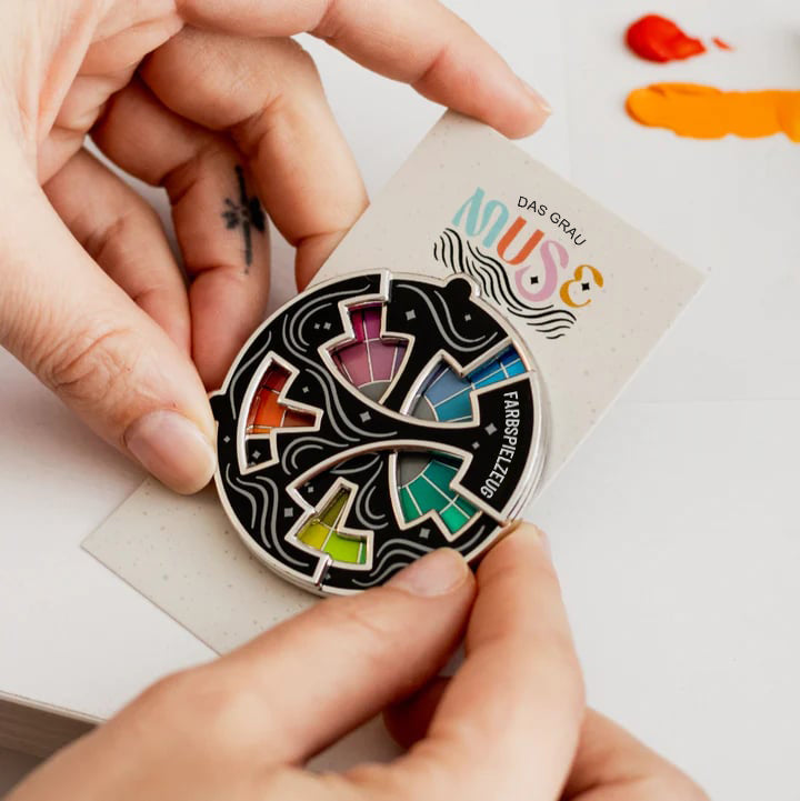 🔥Letzter Tag: KAUFE 2 ERHALTE 1 GRATIS – 🌈Farbenfroher Fidget-Emaille-Pin (✨Ein Rad mit 20 Farbtönen)