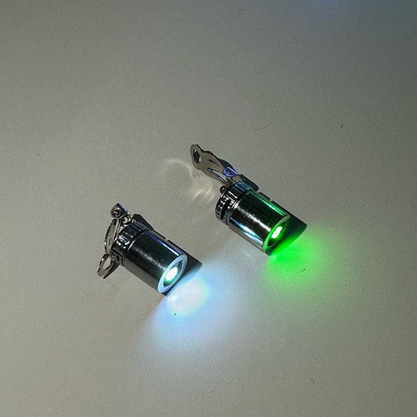 Lassen Sie Ihren Hund im Dunkeln auffallen – Helle LED-Clip-On-Schuhlichter